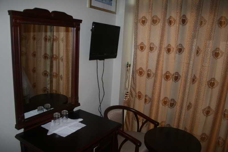 Mc-Elly'S Hotel Αρούσα Εξωτερικό φωτογραφία