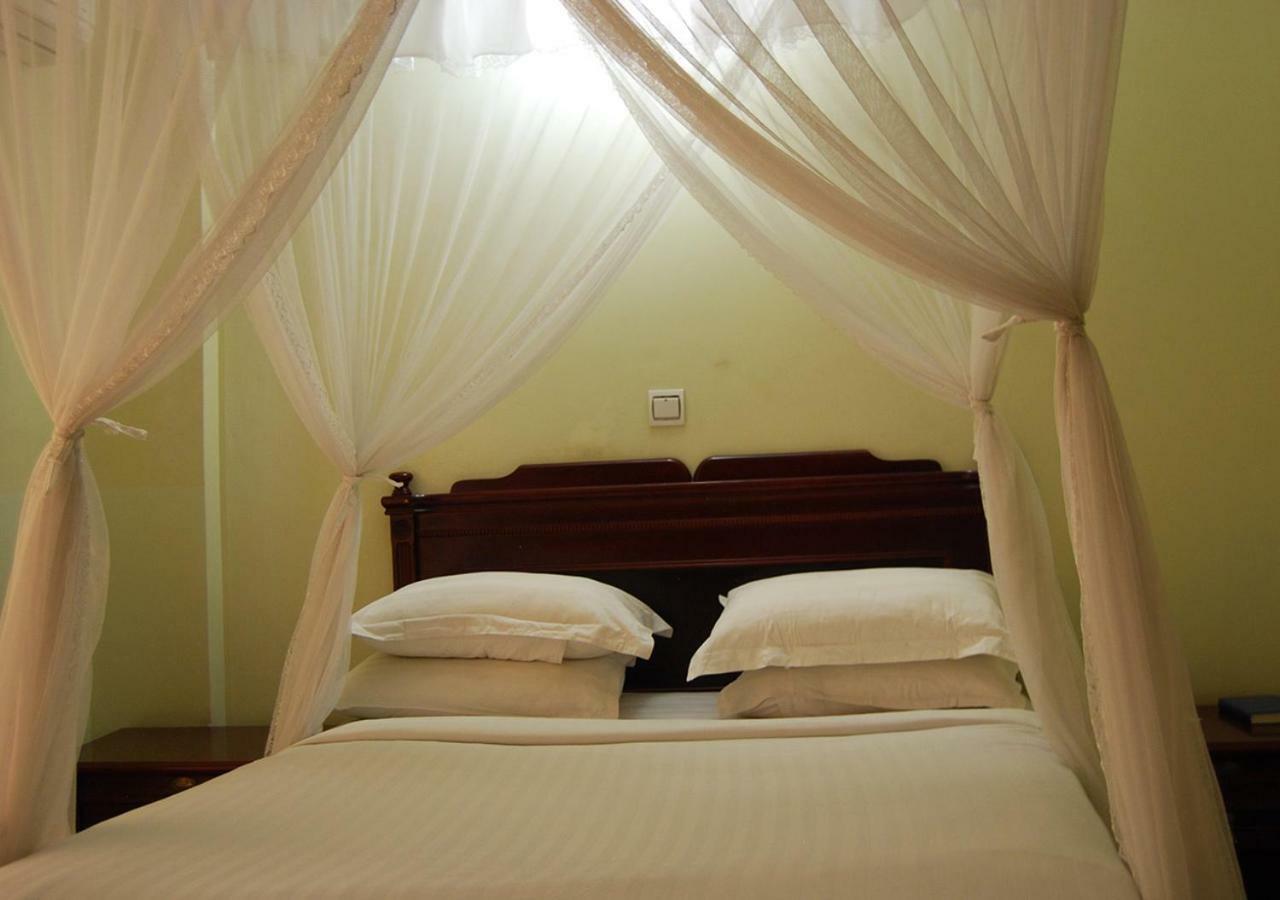 Mc-Elly'S Hotel Αρούσα Εξωτερικό φωτογραφία