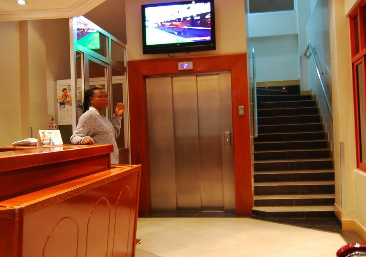 Mc-Elly'S Hotel Αρούσα Εξωτερικό φωτογραφία